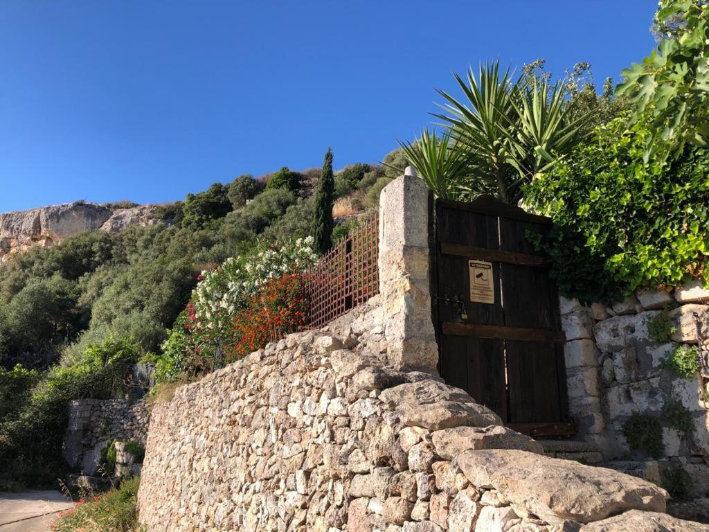 Vistalago Garden Doria Monteleone Rocca Doria 外观 照片